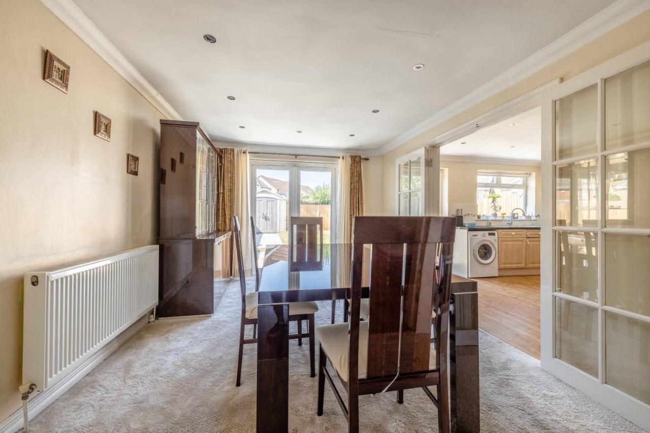 Spacious 3 Bedroom - Great For Families! Holiday home